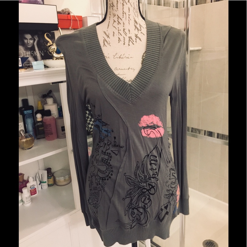 Long sleeve top